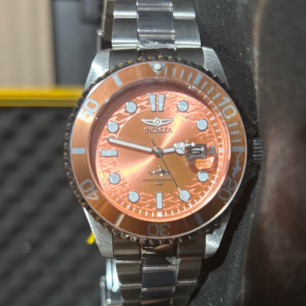 Invicta Pro Diver 32057 – 43 mm Women’s Quartz Dive Watch with Orange Dial